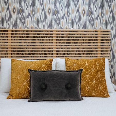 Wish Suite Miraflores De Sevilla Exterior photo
