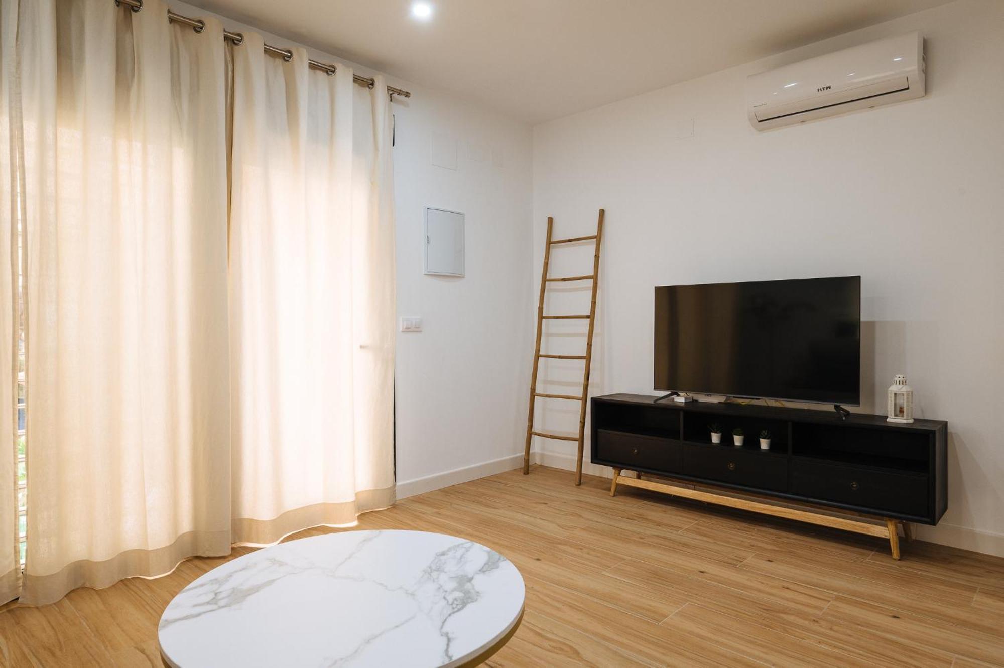 Wish Suite Miraflores De Sevilla Exterior photo